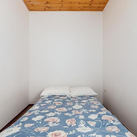 Lovely Apartment In Fazana With Kitchen Εξωτερικό φωτογραφία