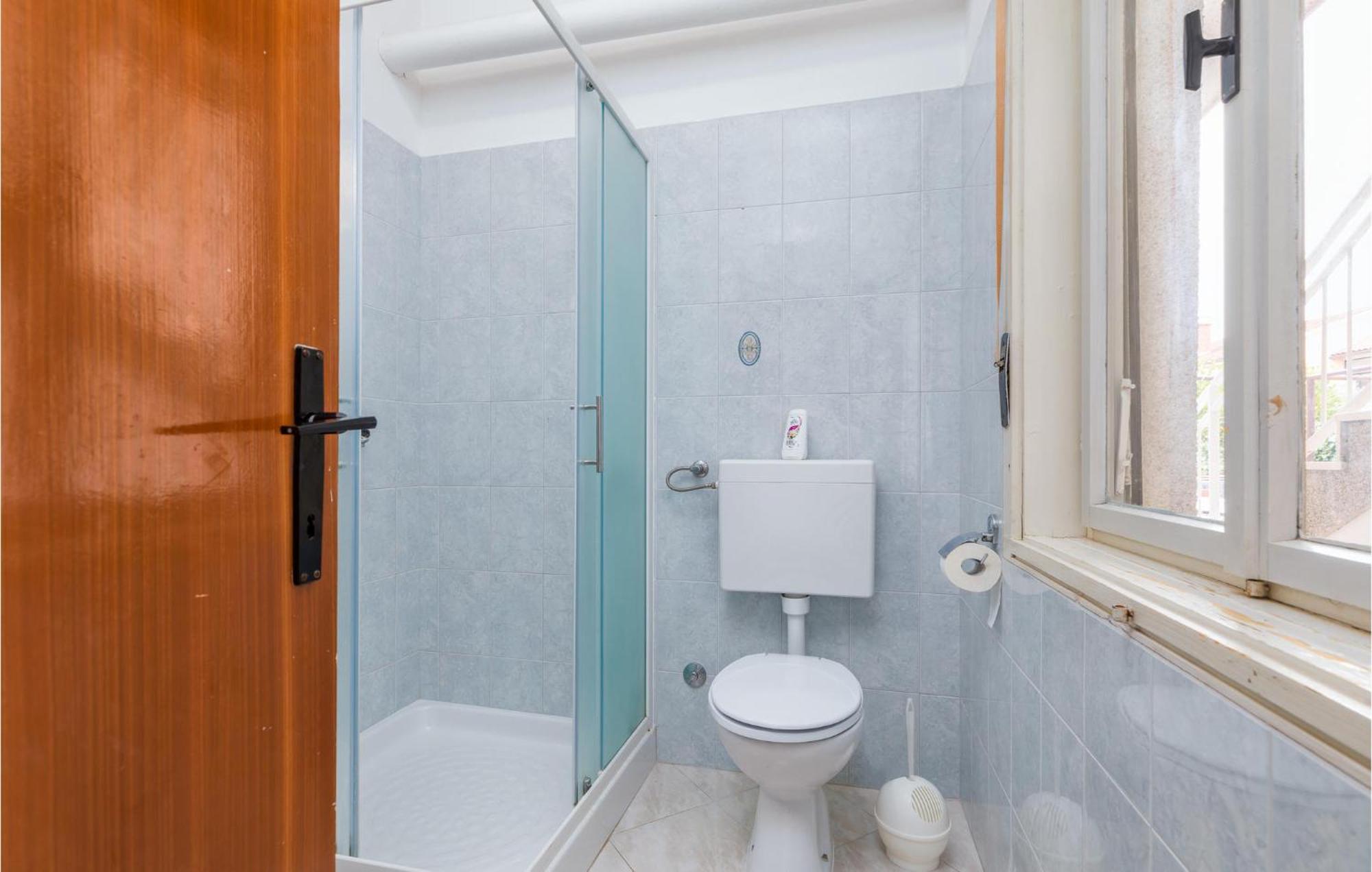Lovely Apartment In Fazana With Kitchen Εξωτερικό φωτογραφία