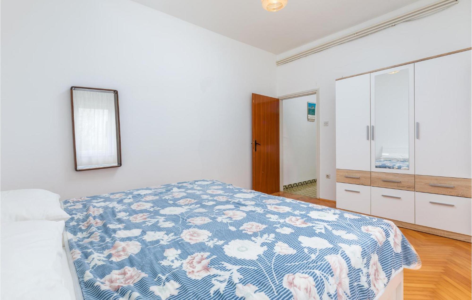 Lovely Apartment In Fazana With Kitchen Εξωτερικό φωτογραφία