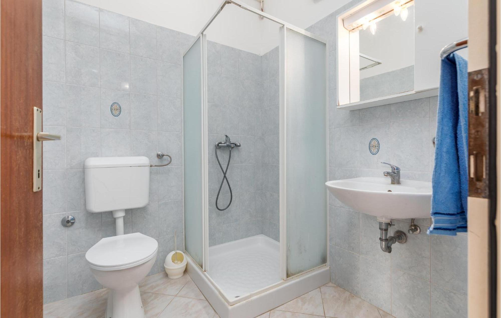 Lovely Apartment In Fazana With Kitchen Εξωτερικό φωτογραφία